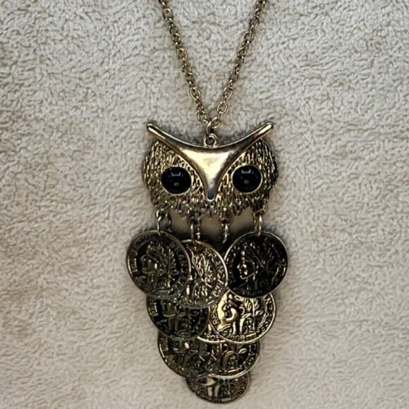 Vintage Gold-Tone Owl Pendant Necklace With French Coin Accents. N12 - Picture 2 of 10
